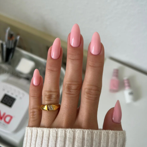 DND Pink Bubble #3456 – Porcelain Pink Sheer Gel Polish with Natural Undertones