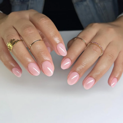 DND Pearly Pink #865 – Pearly Blush Sheer Pink Gel Polish