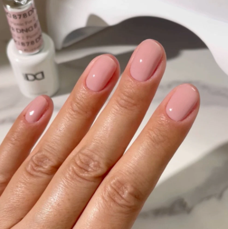 DND Picnic For 2 #878 – Suede Peach Sheer Gel & Nail Polish Duo | Beige Undertones | DND DC Duo Set