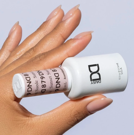 DND Sunset Suede #879 – Peachy Chestnut Sheer Gel & Nail Polish Duo | DND DC Duo Set